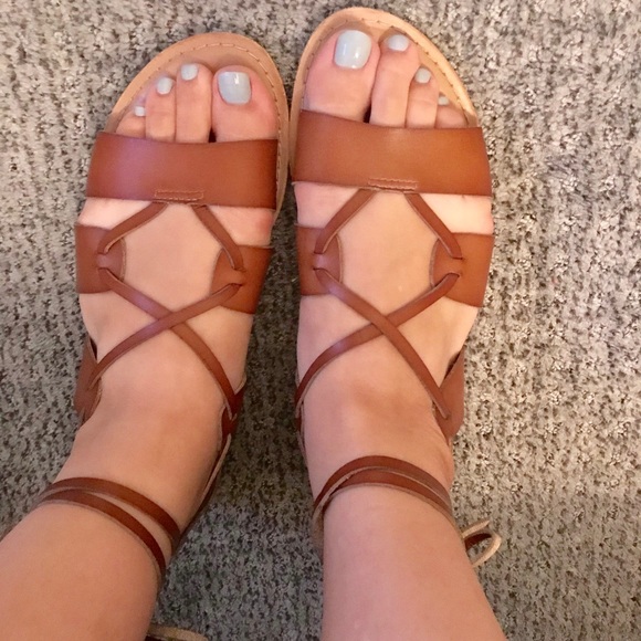 Old Navy Shoes - Pleather Lace-Up / Gladiator Sandals